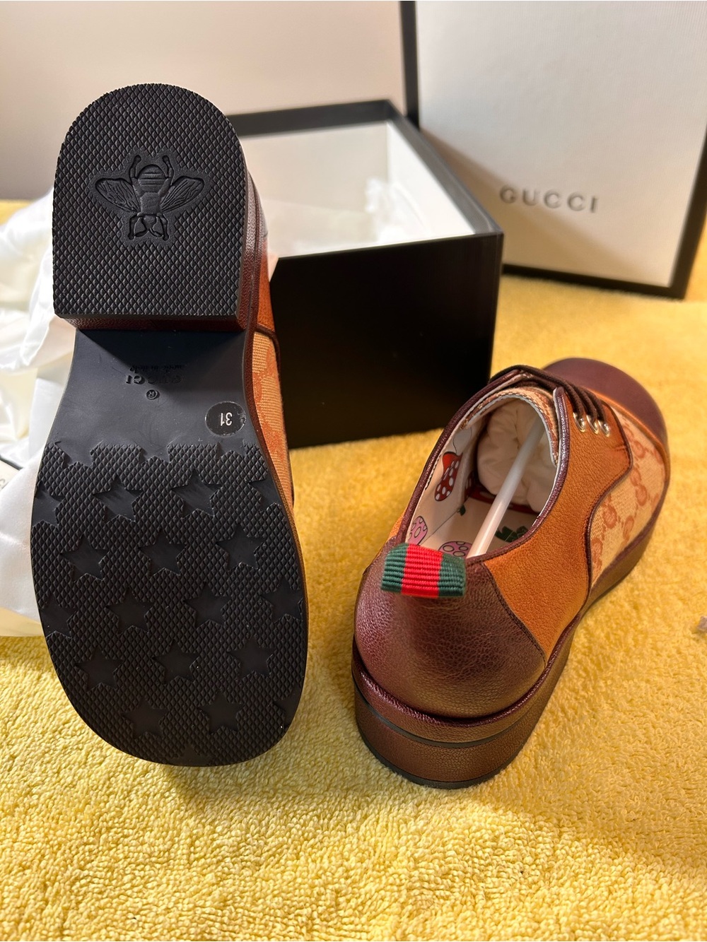Gucci Kids Tan & Brown GG Canvas Leather Lace-Up Shoes - Picture 4 of 9
